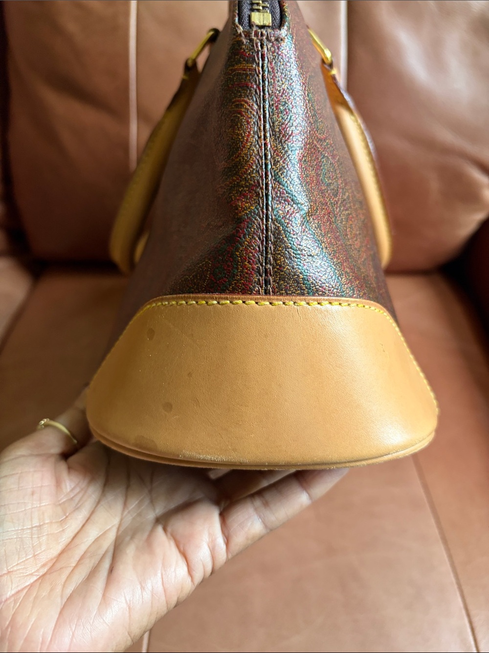 Beautiful Etro Paisley Dome Satchel with Tan Trim - Picture 6 of 10